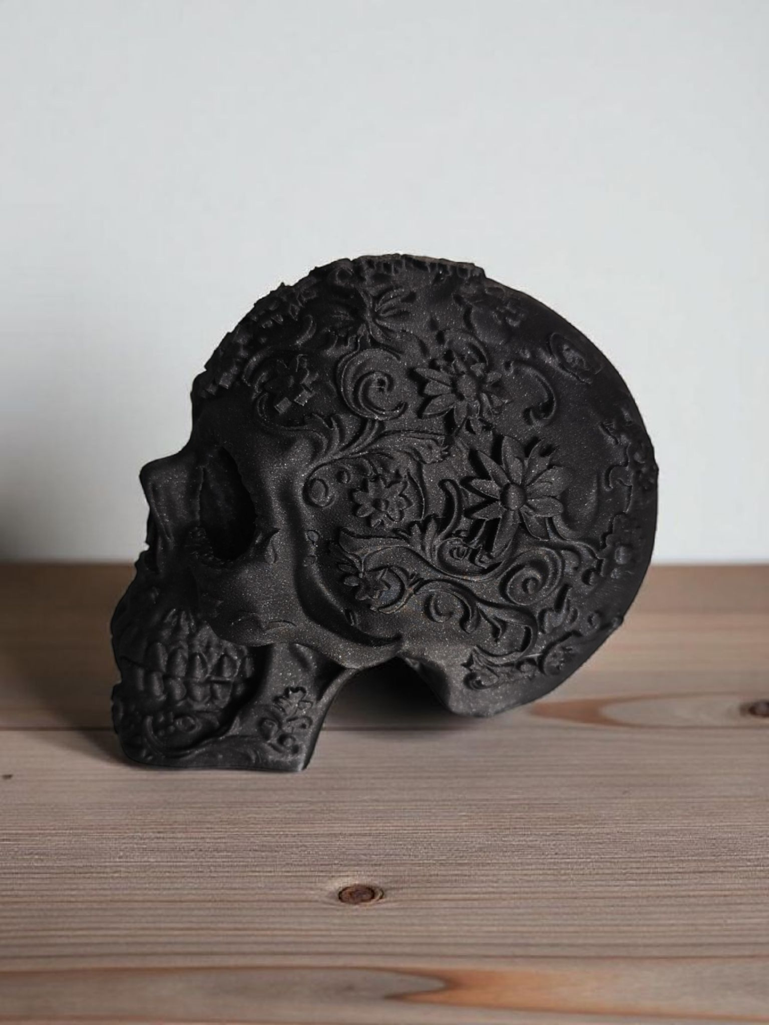 Ornamental Mexican skull — view 4