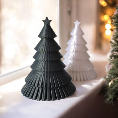 Sapin de Noël nervuré avec étoile