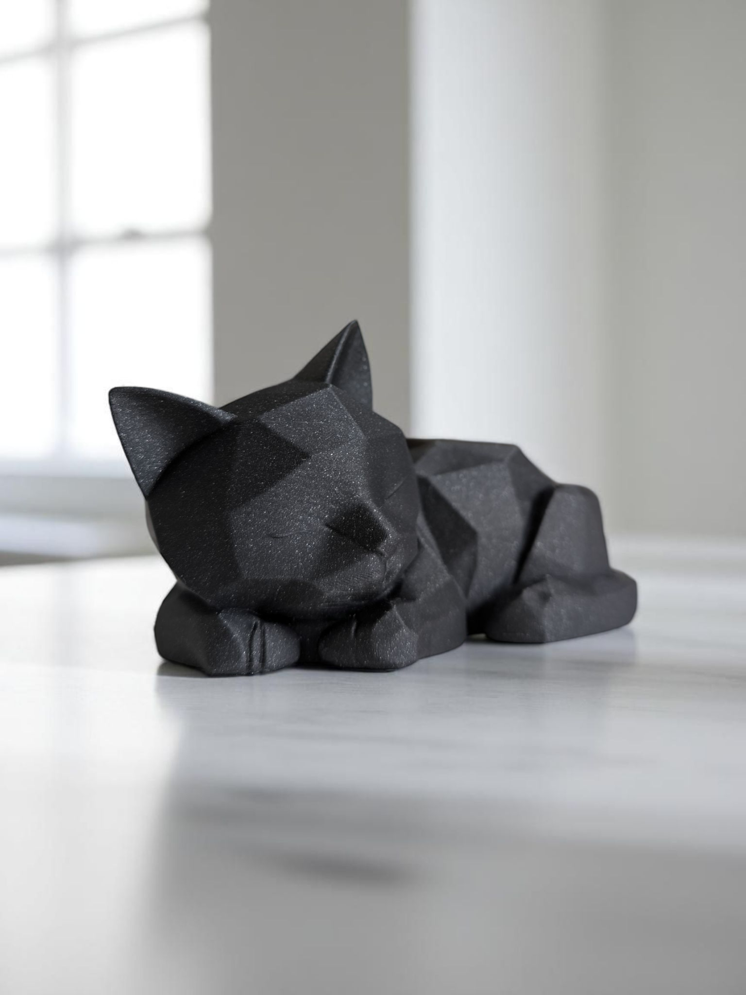 Chaton low poly endormi — vue 4