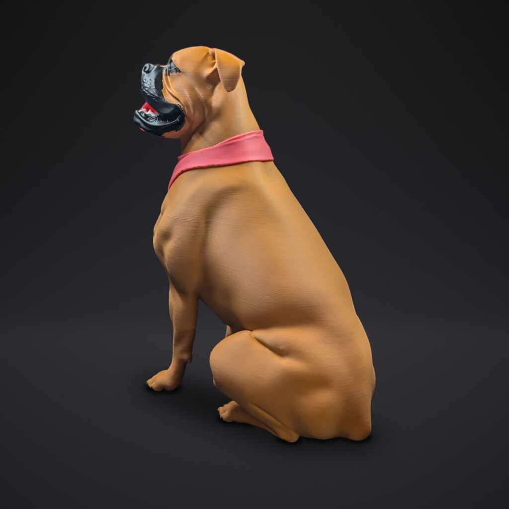 Figurine imprimée, autre angle — projet « Le sourire au bandana rose », Komplice3D